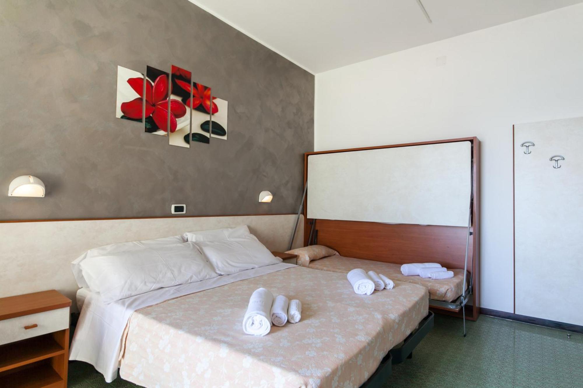 Hotel Sandra ガッテーオ・ア・マーレ エクステリア 写真
